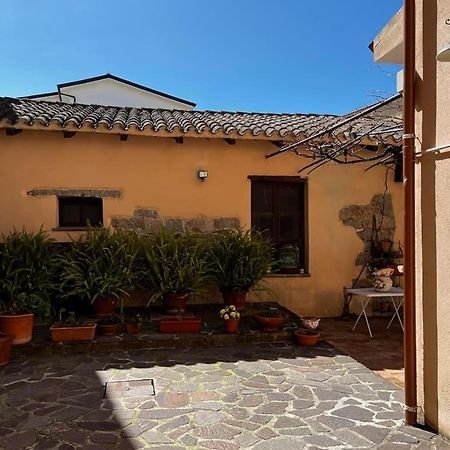 Sardegna: Mare E Montagna Iun R0346 Apartment Oliena Luaran gambar