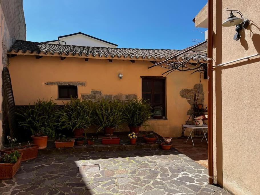 Sardegna: Mare E Montagna Iun R0346 Apartment Oliena Luaran gambar